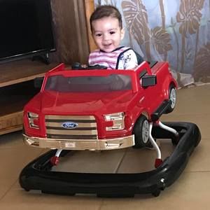 Meet your Posher, Marisol